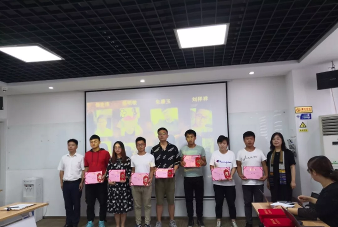 1571713716879614GNtu.png 1571713716879614GNtu.png